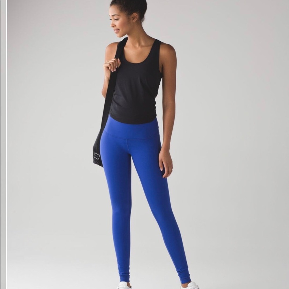 NWOT lululemon sapphire blue Wunder Under size 4